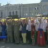 День флага в Украине отпраздновали масштабными флешмобами