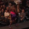 Боксер сбежал с ринга сразу после начала боя (видео)