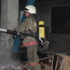 Пожар на заводе "Маяк" в Киеве: известны подробности  