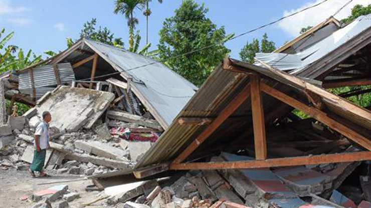 Фото: землетрясение в Индонезии 