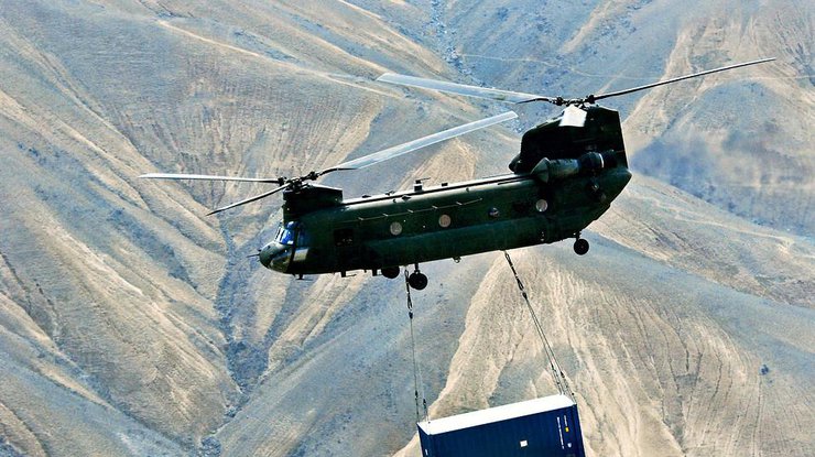 Американский вертолет Chinook популярен во многих армиях NATO. Илл.: pixabay.com