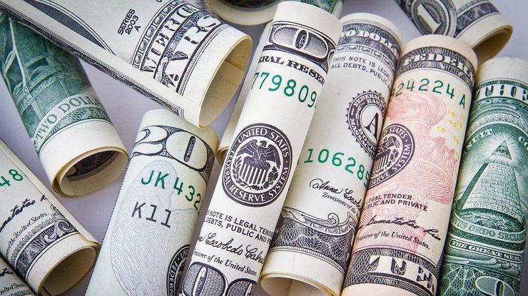 Доллар "упал" на межбанке. Илл.: pixabay.com