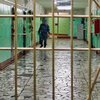 Смерть в изоляторе: в Харьковской области покончил с собой арестант 