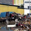Землетрясение в Индонезии: число жертв неумолимо растет