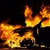 В Киеве BMW "влетел" в столб и вспыхнул (видео) 