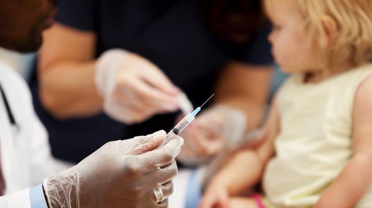 Почему необходимо сделать прививку от дифтерии / Фото: delovoibiysk.ru