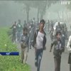 У Нью-Делі під час смогу школярів зігнали на марафон