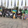 Около 20 активистов с Гагаринского плато пикетировали Офис президента