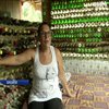 Жителька Бразилії побудувала дім з пляшок