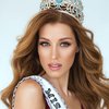 Гнездо на голове: "Мисс Украина Вселенная" затравили за нелепый костюм 