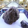 Необъяснимый феномен: челябинский метеорит напугал работников музея 