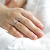 Жених отобрал у возлюбленной обручальное кольцо