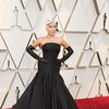 "Оскар 2019": лучшие наряды знаменитостей