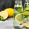 Топ-3 мифа о воде с лимоном