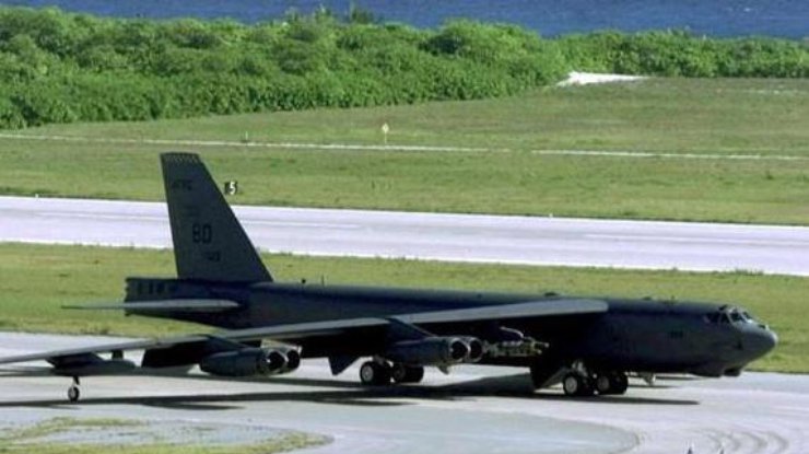 Стратегический бомбардировщик ВВС США B-52H