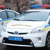 В Киеве банда напала на женщину в авто