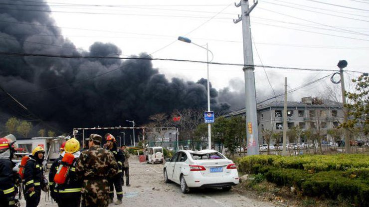 Взрыв на заводе в Китае 