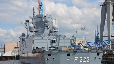 Корабли НАТО изменили курс в Черном море 