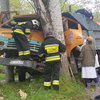 В Херсоне грузовик раздавил легковушку (фото)