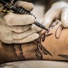 Модные татуировки 2019 года: как украсить свое тело (фото)