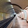 В Киеве закрыли еще две станции метро 