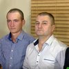 Четырех освобожденных из плена украинцев доставили в Минск