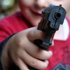 Под Житомиром 6-летняя девочка выстрелила в подругу