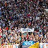 В Берлине десятки тысяч людей вышли на улицы в защиту климата