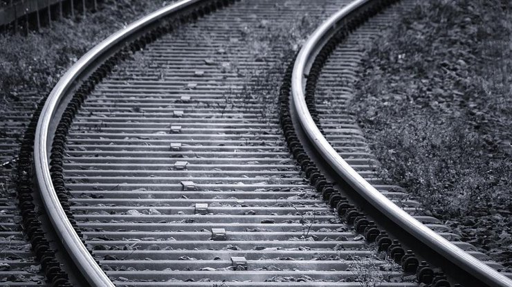 Под Львовом поезд насмерть переехал мужчину Фото: Pixabay