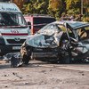 Смертельное ДТП в Киеве: из авто вырезали тело водителя (видео)
