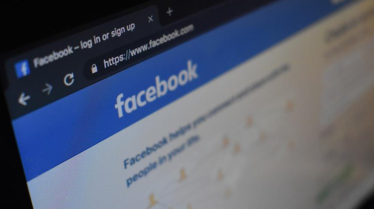 Facebook массово удаляет аккаунты