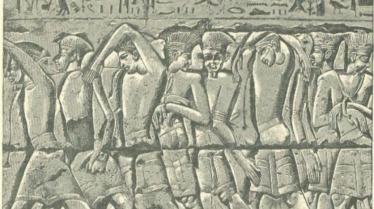 Филистимские воины, взятые в плен фараоном Рамсесом III. Фото Drawn by Faucher-Gudin, from a photograph by Insinger