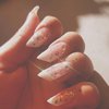Шокирующий маникюр: ногти в форме помады "взорвали" Instagram