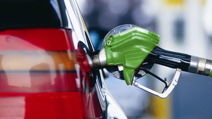 Цены на бензин / Фото: MPort