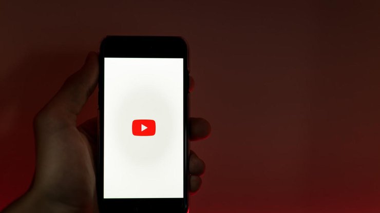 YouTube удалил более 200 каналов