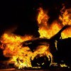 В Киеве из-за ДТП дотла выгорел автомобиль 