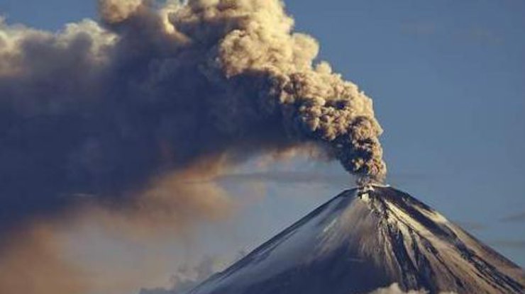 Фото: извержение вулкана 