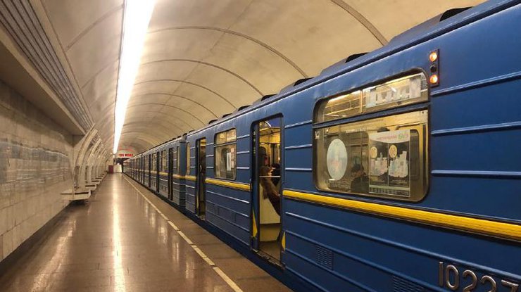 В Киеве метро поменяет график работы/ Фото: Подробности