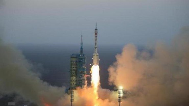  Запуск ракеты семейства Чанчжэн / Фото: Синьхуа