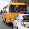 В Днепре школьный автобус с детьми сбил мужчину (фото)