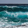 В Черном море обнаружили тело пассажира утонувшего катера