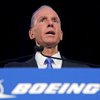 Главу компании Boeing уволили без выходного пособия