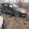 Под Киевом Opel столкнулся с "Газелью", погибла девушка 