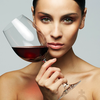 Почему женщинам полезно пить вино