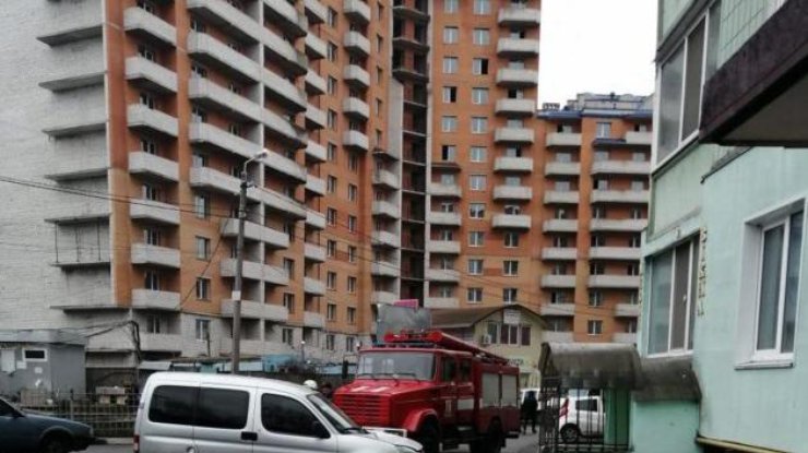 Взрыв в квартире / Фото: ГУ Нацполиции в Киевской области и ГСЧС в Киевской области