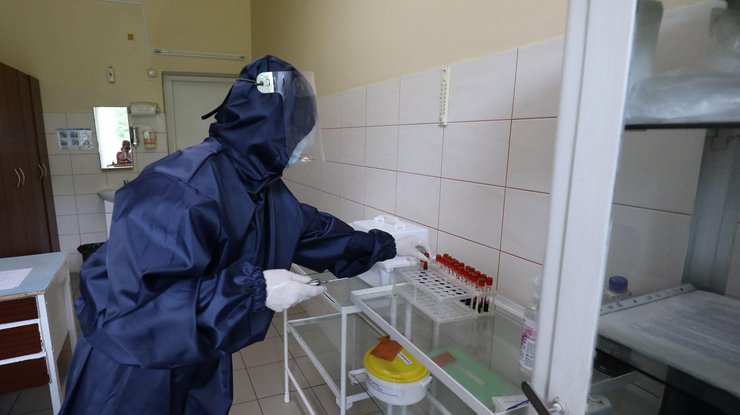 Подтвержденных случаев заболевания COVID-19 в Киеве уже 32 500