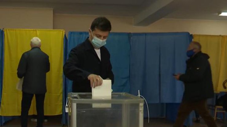 Зеленский проголосовал на выборах/ Фото: pravda.com.ua