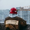 В Киеве горит многоэтажка (видео)