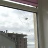 У Івано-Франківську стрілок тероризує жителів багатоповерхівки