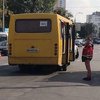 В Киеве маршрутка влетела в толпу пешеходов (фото 18+)
